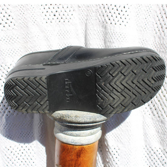 GUC Dansko Clogs Women Size 40 Black 8.5w - Picture 5 of 10